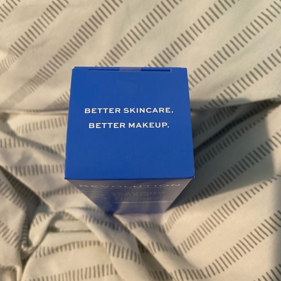 Revolution 2% Salicylic acid + fruit enzymes serum 🩵 - Picture 2 of 2